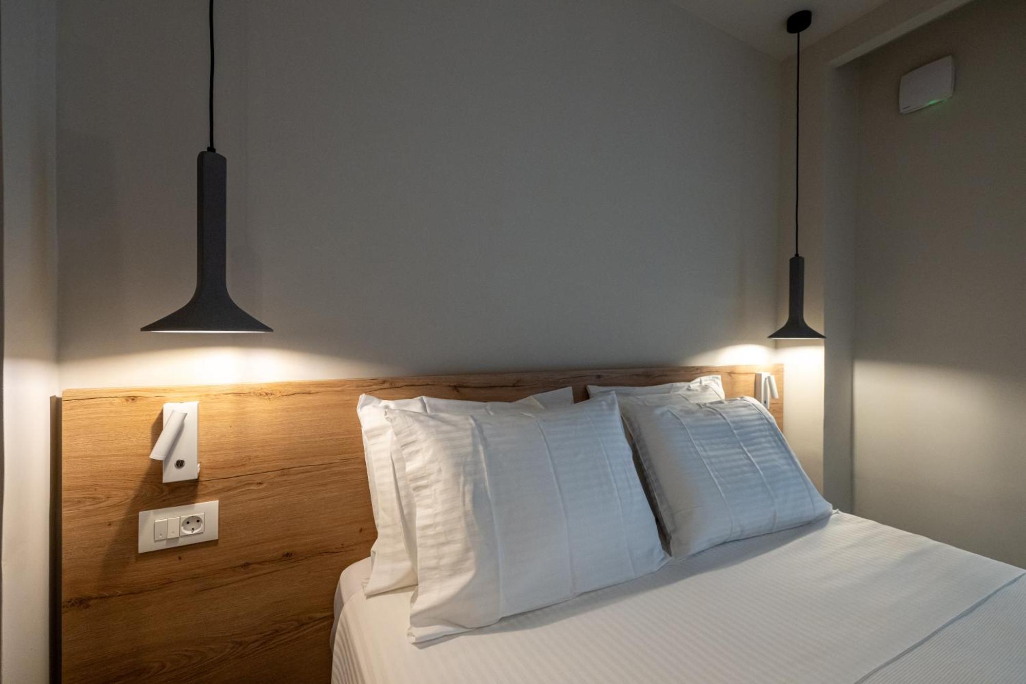 Asklipiou Cube - Kalamata Mediterranean Suites Dış mekan fotoğraf