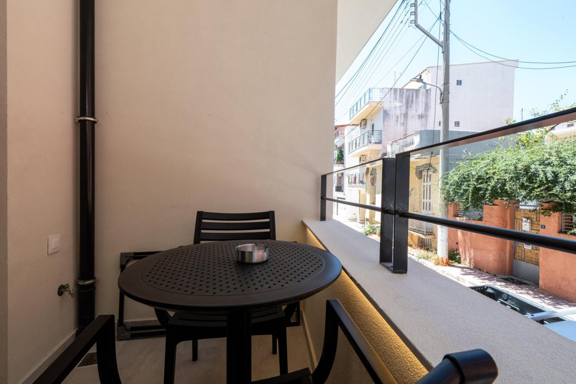 Asklipiou Cube - Kalamata Mediterranean Suites Dış mekan fotoğraf