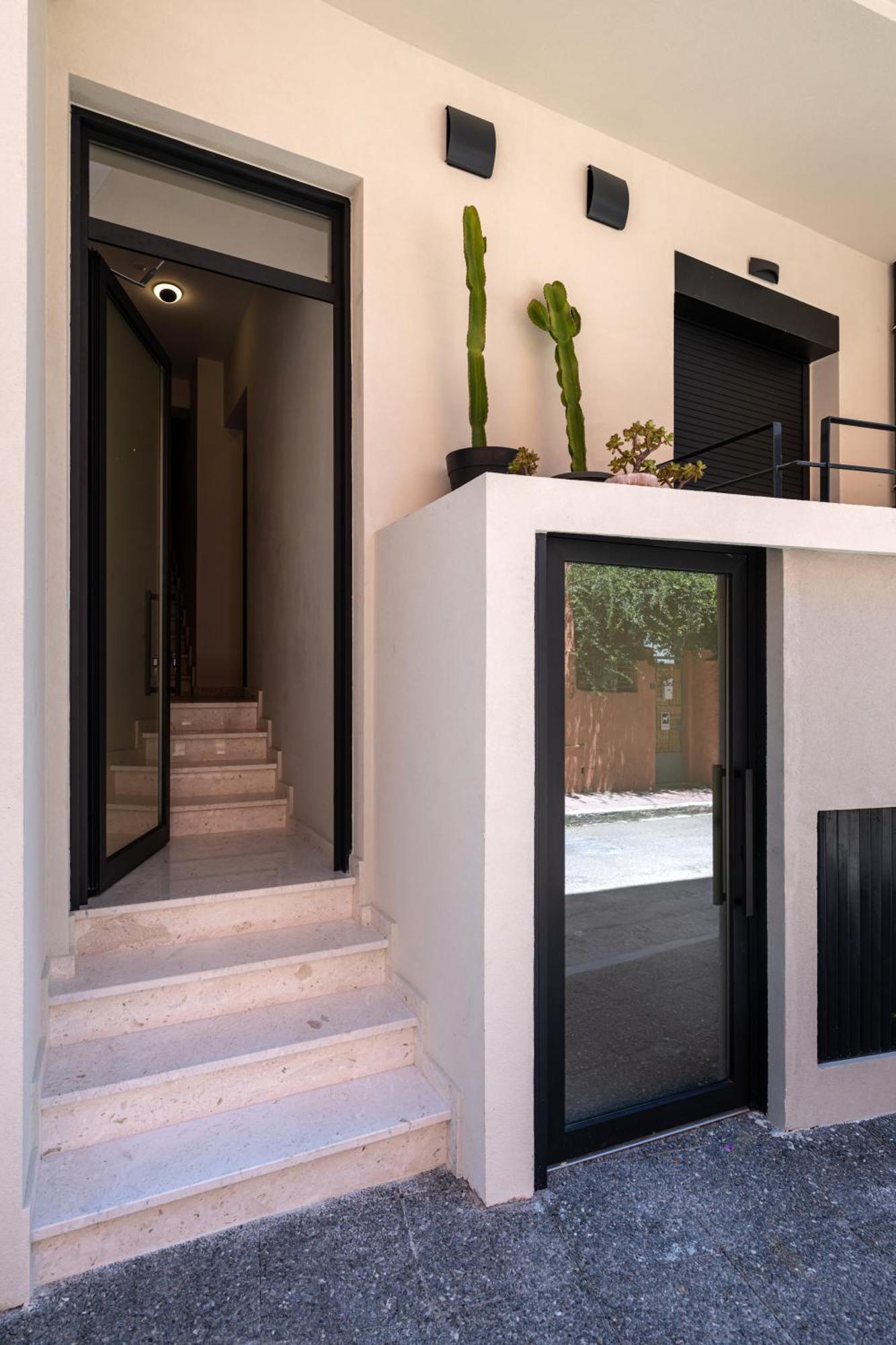 Asklipiou Cube - Kalamata Mediterranean Suites Dış mekan fotoğraf